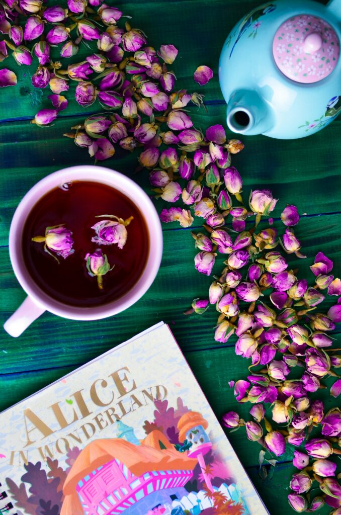 A tea party to show the realtion between alice in wonderland and the alice in wonderland syndrome.